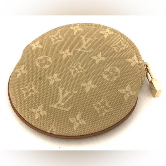 Louis Vuitton Monogram Mini Port Monnaie Rond
Coin Purse RARE! - Picture 4 of 8